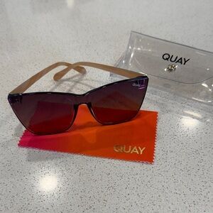 Quay Come Thru Sunglasses